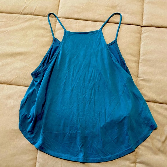 Crop Tank - Picture 1 of 2